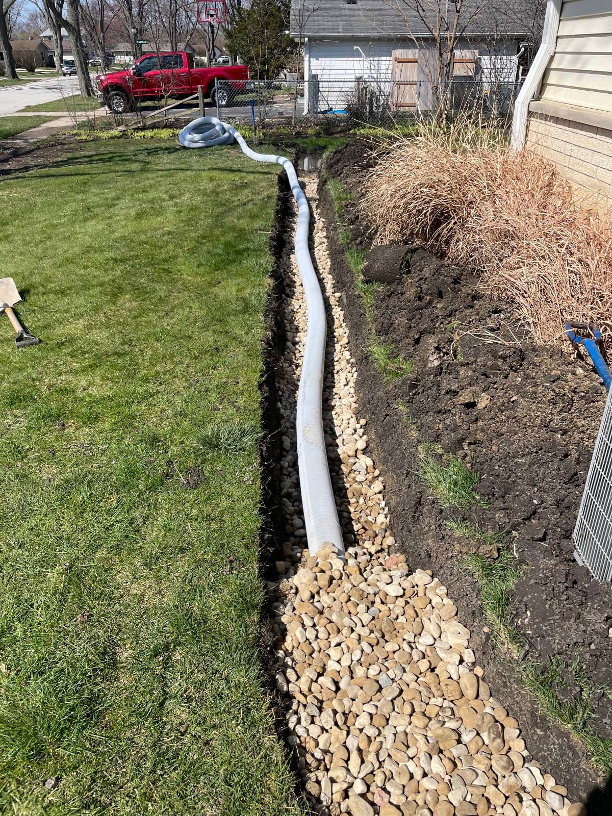 installing a river rock with support